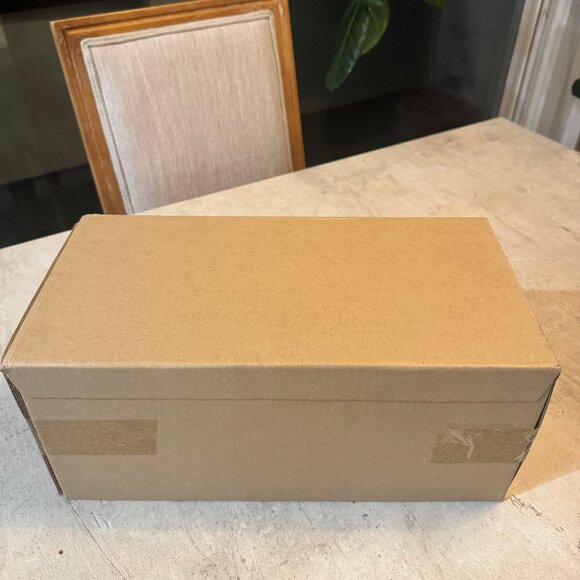 Dyson Supersonic Hair Dryer (5 Attachments) – Brand New in Box - Ships Today - Picture 10 of 15